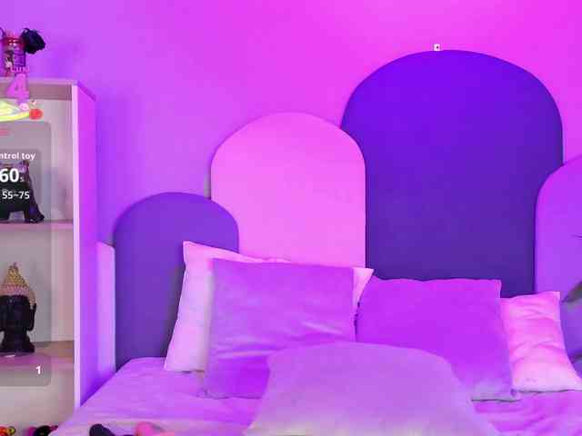 SophieGomez2 webcam