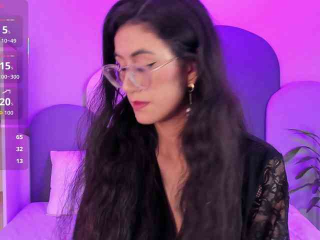 SophieGomez2 webcam