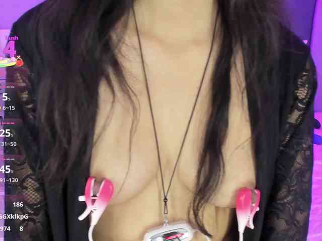 SophieGomez2 webcam
