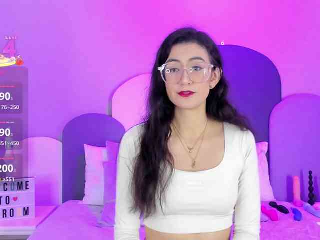 SophieGomez2 webcam