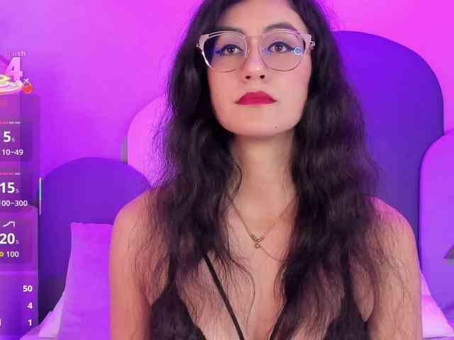 SophieGomez2 webcam