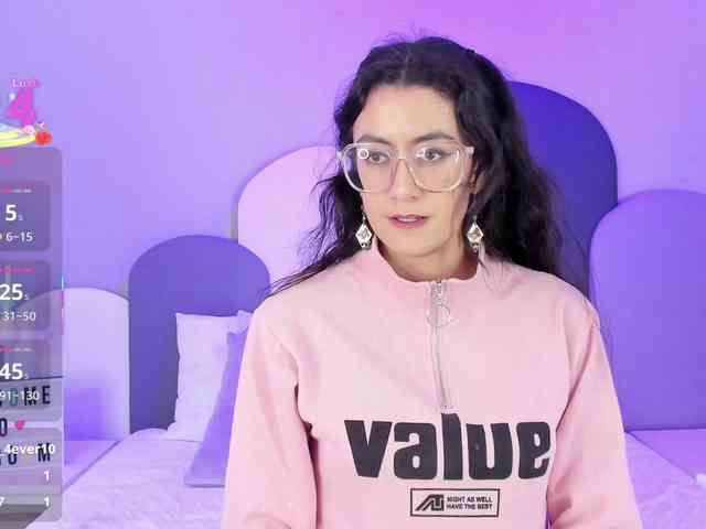 SophieGomez2 webcam