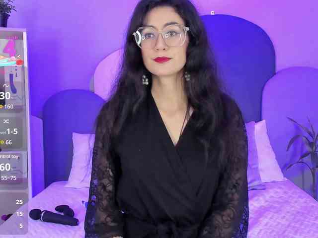 SophieGomez2 webcam