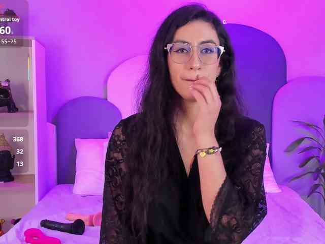 SophieGomez2 webcam
