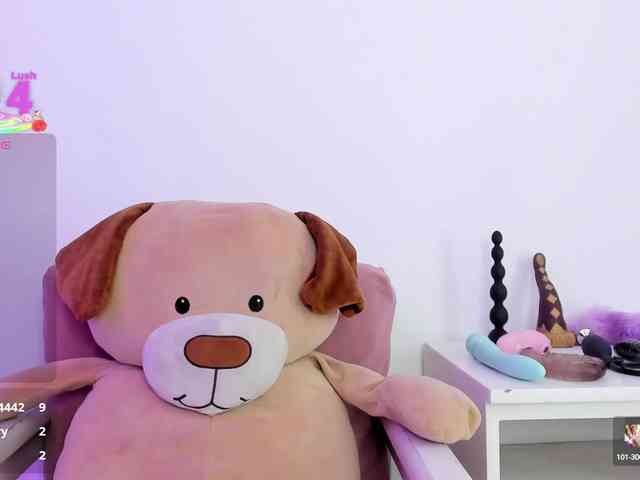 SophieGomez2 webcam
