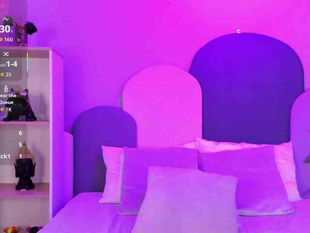 SophieGomez2 webcam