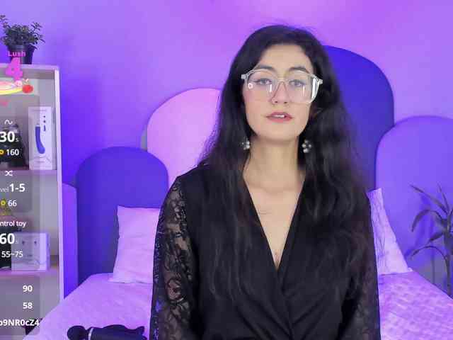 SophieGomez2 webcam