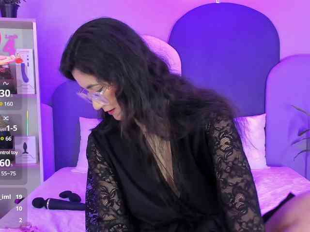 SophieGomez2 webcam