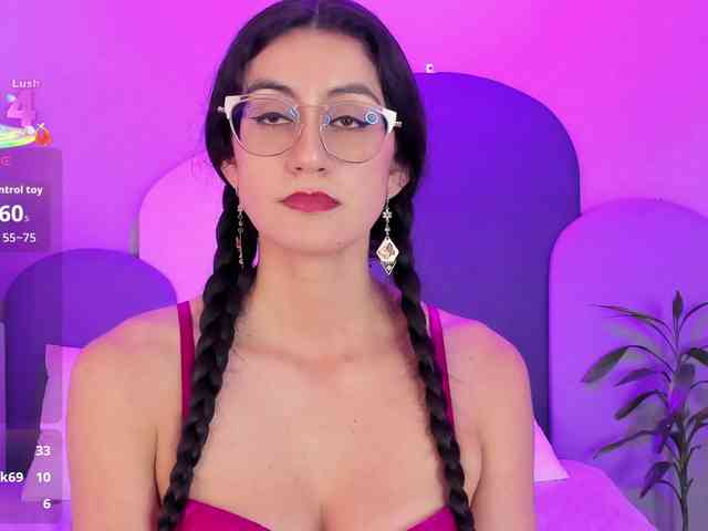SophieGomez2 webcam