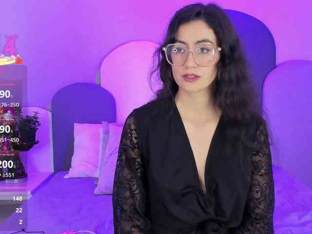 SophieGomez2 webcam