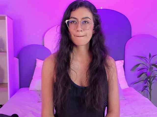 SophieGomez2 webcam