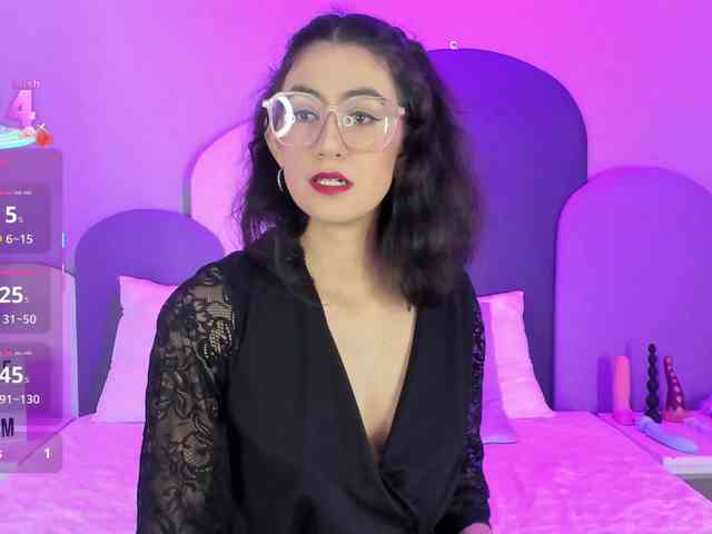 SophieGomez2 webcam