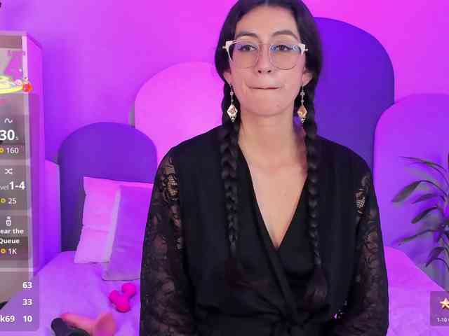 SophieGomez2 webcam