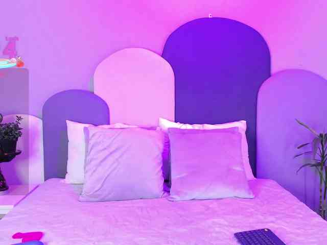 SophieGomez2 webcam