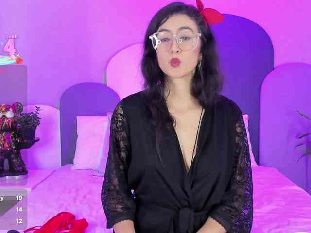 SophieGomez2 webcam