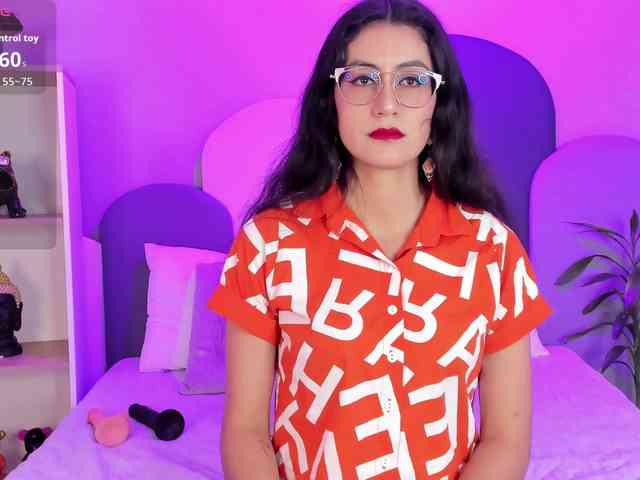 SophieGomez2 webcam