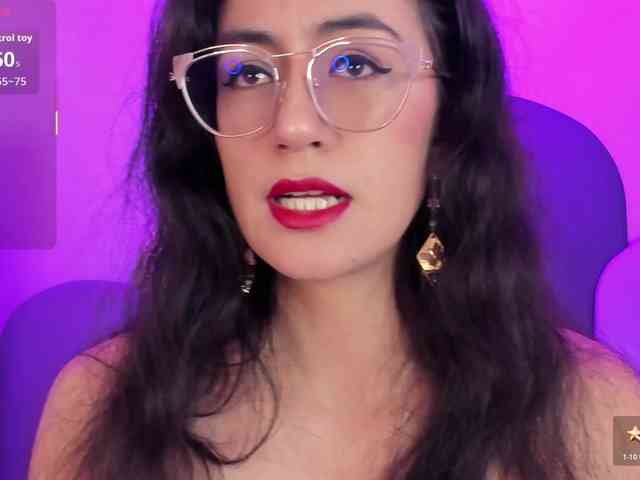 SophieGomez2 webcam