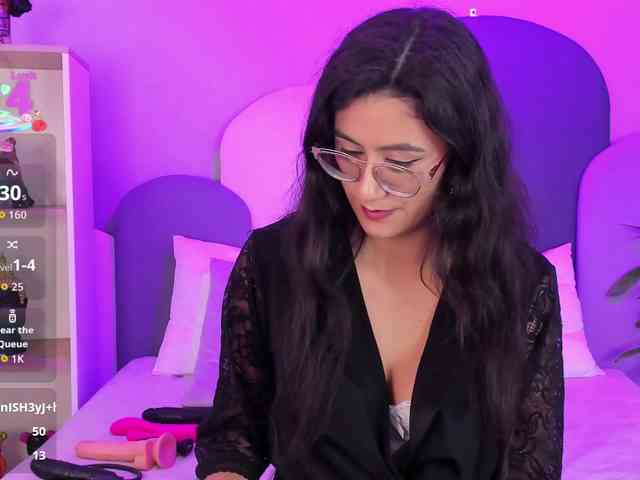 SophieGomez2 webcam