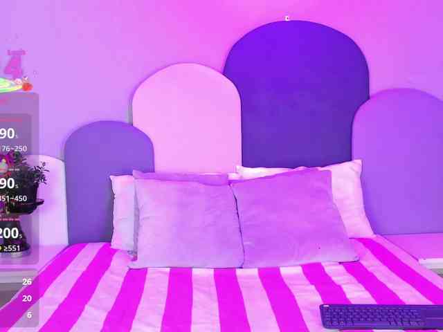 SophieGomez2 webcam
