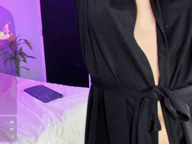SophieGomez2 webcam