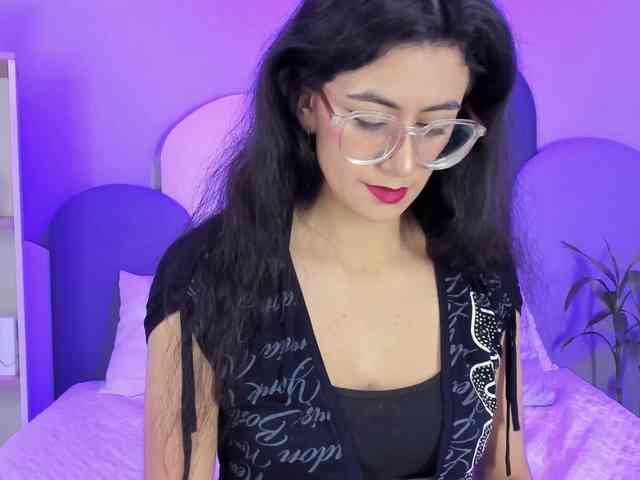 SophieGomez2 webcam
