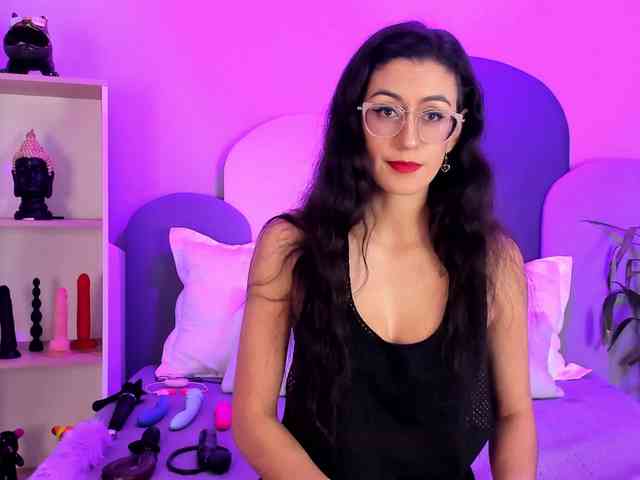 SophieGomez2 Live Webcam on BongaCams