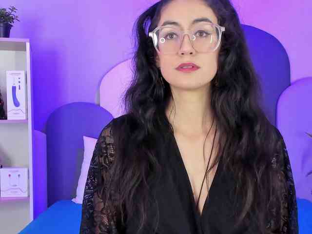 SophieGomez2 webcam