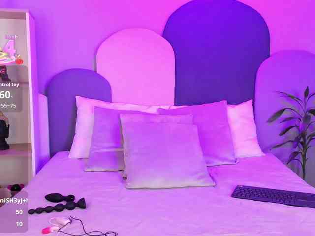 SophieGomez2 webcam
