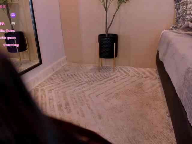 IsabellaSouza webcam
