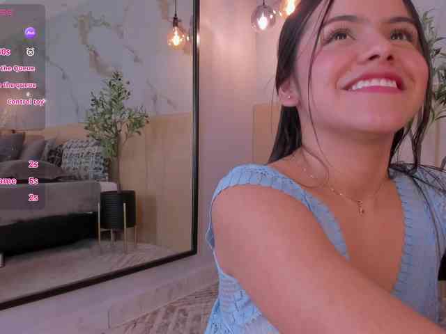 IsabellaSouza webcam