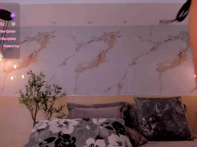 IsabellaSouza webcam