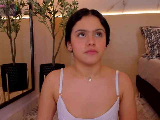 IsabellaSouza webcam