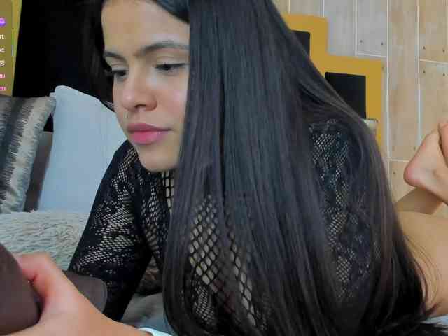 IsabellaSouza webcam