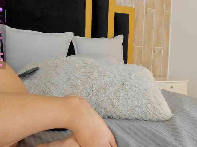 IsabellaSouza webcam