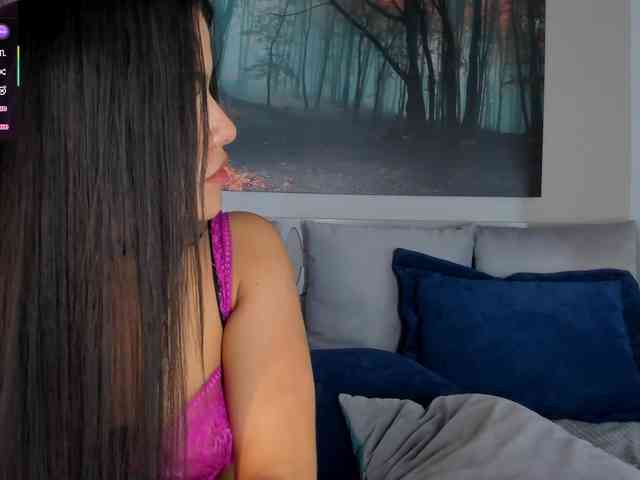 IsabellaSouza webcam