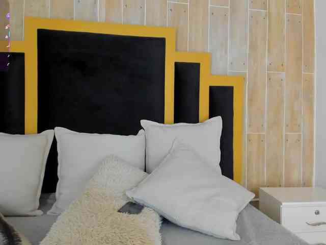 IsabellaSouza webcam