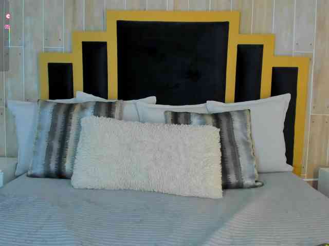 IsabellaSouza webcam