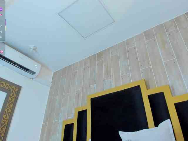 IsabellaSouza webcam