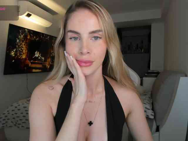 Danyblonde Danyblonde