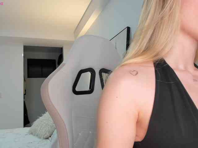 Danyblonde webcam