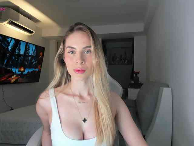 Danyblonde webcam