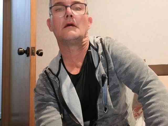 bigballnz Live Webcam on BongaCams