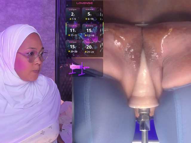 BBWHijab's BongaCams show and profile