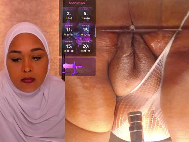 BBWHijab's BongaCams show and profile