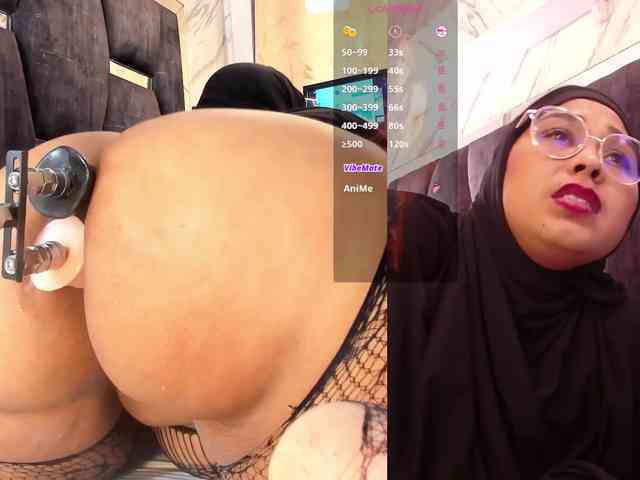 Модель: BBWHijab