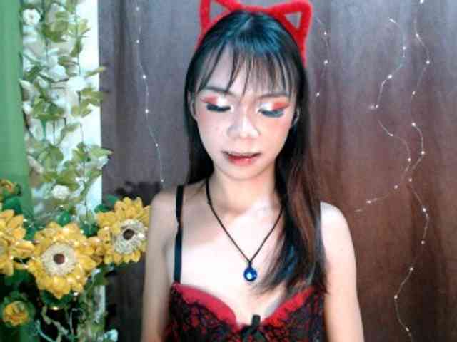 SKINNYasianSLUTs Live Webcam on BongaCams