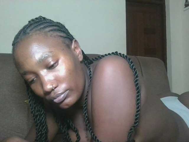 Missprettygal's BongaCams show and profile