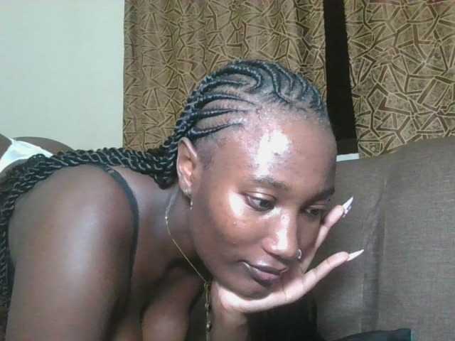 Missprettygal's BongaCams show and profile