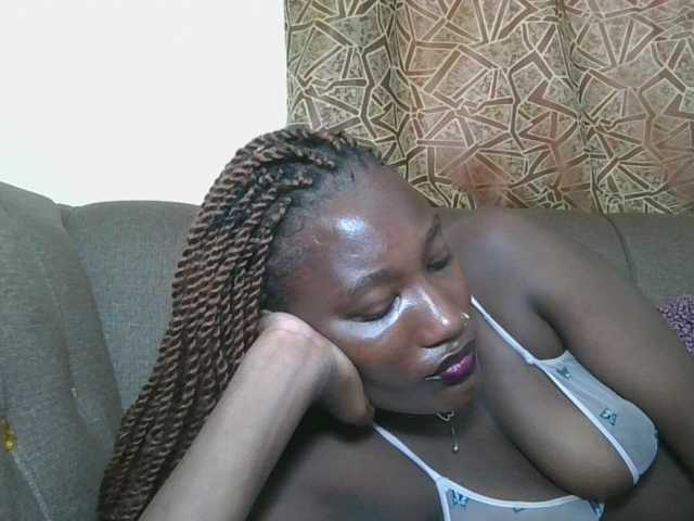  Missprettygal chat room