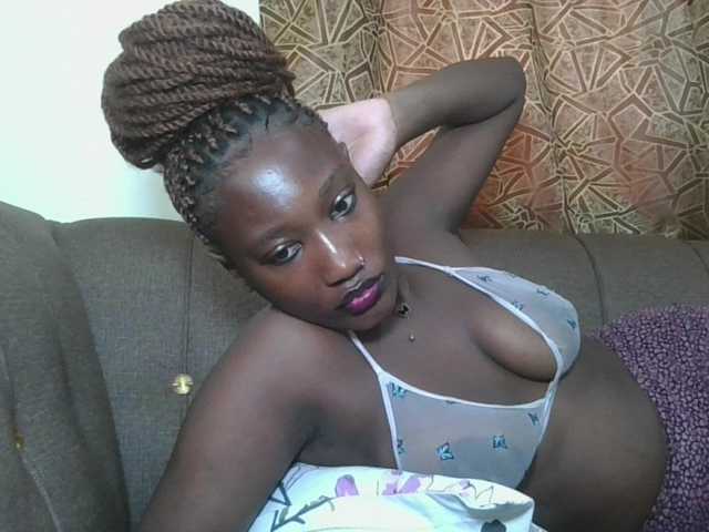  Missprettygal chat room